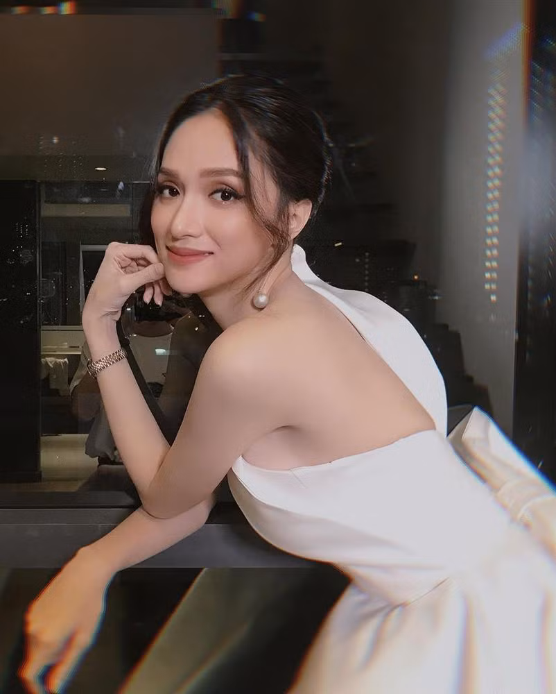 My nhan Viet doi ten khi chuyen gioi: Hai nhat la chuyen cua Huong Giang