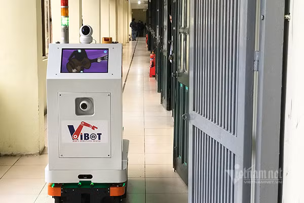 “Doi quan” robot Made in Vietnam tham gia chong dich COVID-19-Hinh-4
