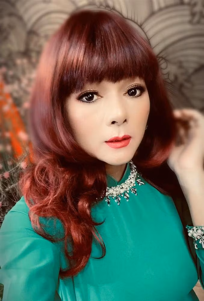 Tu nhan nhan sac lai 5 my nu, Vu Ha khien showbiz kinh ngac-Hinh-5