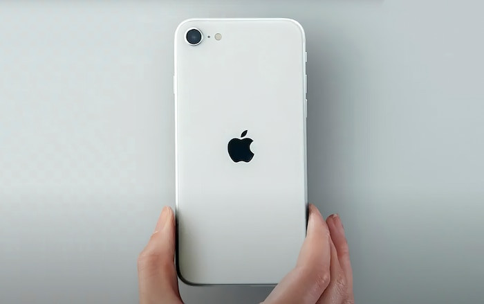 Chi ban cach 'tren tay' som iPhone SE 2020 ma khong can phai den cua hang-Hinh-2