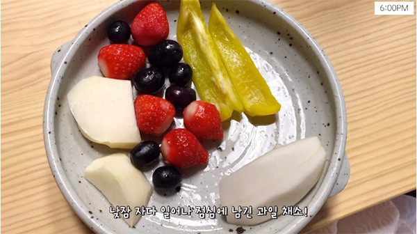 Nu Vlogger giam 5 kg chi sau 7 ngay nho an kieng GM-Hinh-9