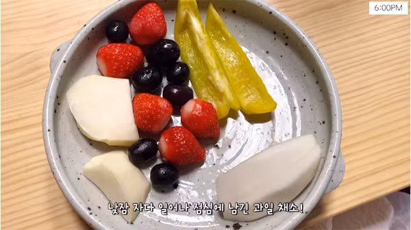 Nu Vlogger giam 5 kg chi sau 7 ngay nho an kieng GM-Hinh-9