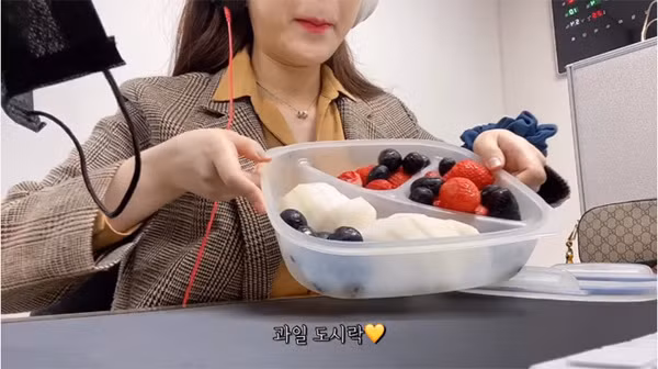 Nu Vlogger giam 5 kg chi sau 7 ngay nho an kieng GM-Hinh-2