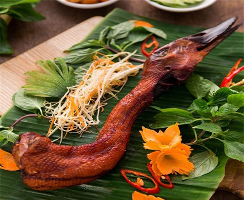 Bo phan cua con vit tuyet doi khong an keo ruoc hoa vao than-Hinh-2