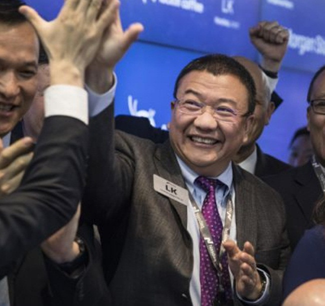 Lukin Coffee niêm yết cổ phiếu ở sàn chứng khoán tại Mỹ năm 2019. Lu là nhà đầu tư "thiên thần" và sở hữu 26% cổ phần tại Lukin Coffee trị giá khoảng 800 triệu USD.