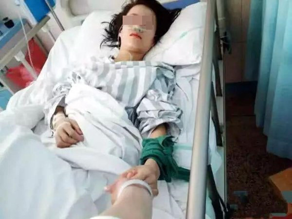 Hành động vô tình của mẹ làm con bị nhồi máu cơ tim Hanh dong vo tinh cua me lam con bi nhoi mau co tim