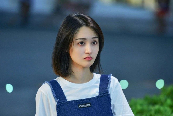 Mỹ nhân Hoa ngữ xinh đẹp nhưng bị "ném đá" vì diễn xuất tệ - Hình 4 My nhan Hoa ngu xinh dep nhung bi