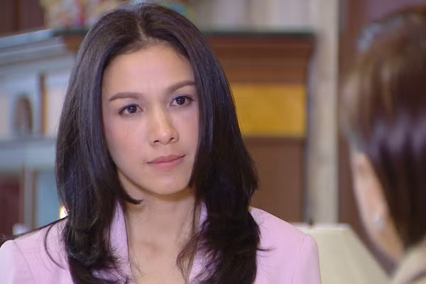 Con trai cap bo me chong benh cham chap-Hinh-2