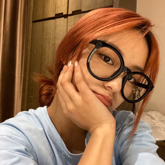 'Thanh hat toc' trieu follow bat ngo lo anh ngoai doi that-Hinh-6