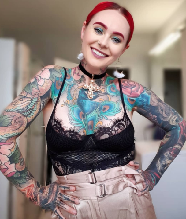 Nu bac si xam tro nhieu nhat the gioi