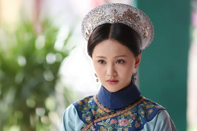 Phi tần nào thấp kém và bị Hoàng đế Khang Hi mắng là "tiện phụ"? Phi tan nao thap kem va bi Hoang de Khang Hi mang la