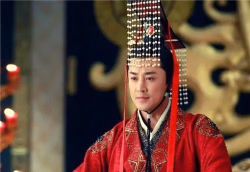 4 vi hoang de duoc coi la 