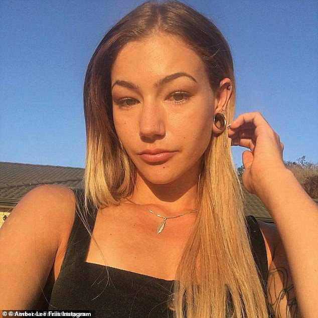 Người mẫu New Zealand qua đời đột ngột ở tuổi 23 - Hình 4 Nguoi mau New Zealand qua doi dot ngot o tuoi 23-Hinh-4