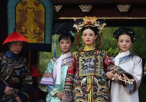 Tu Hy Thai hau bat cung nu hau ha chi duoc nam nghieng vi sao?