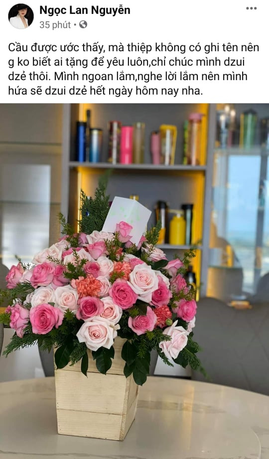 Ngoc Lan khoe hoa nguoi la tang, dan mang lai nghi la Thanh Binh