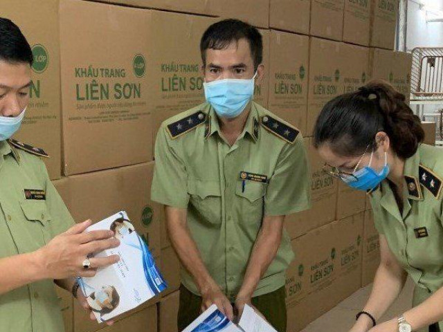 Khau trang giam gia dot ngot khien dan buon khoc thet vi om hang-Hinh-2