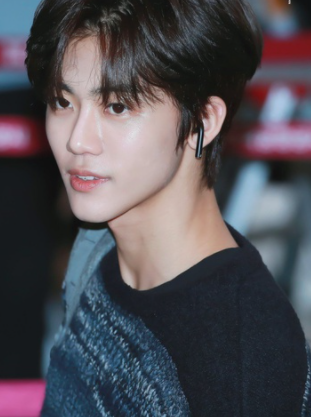 7 buoc duong da cua Jaemin (NCT)-Hinh-2