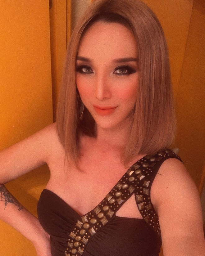 Chang trai lot xac voi uoc muon doi vuong mien Hoa hau chuyen gioi-Hinh-7