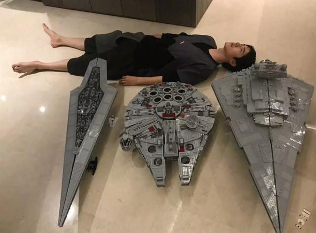 Hoạt động của sao Hoa ngữ khi phải ở nhà vì dịch Covid-19 - Hình 7 Hoat dong cua sao Hoa ngu khi phai o nha vi dich Covid-19-Hinh-7