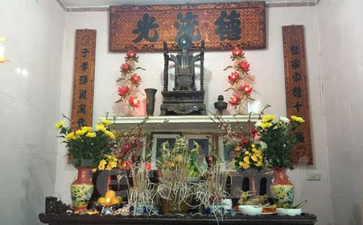 Dau hieu tren ban tho cho biet van xui dang tim den voi ban