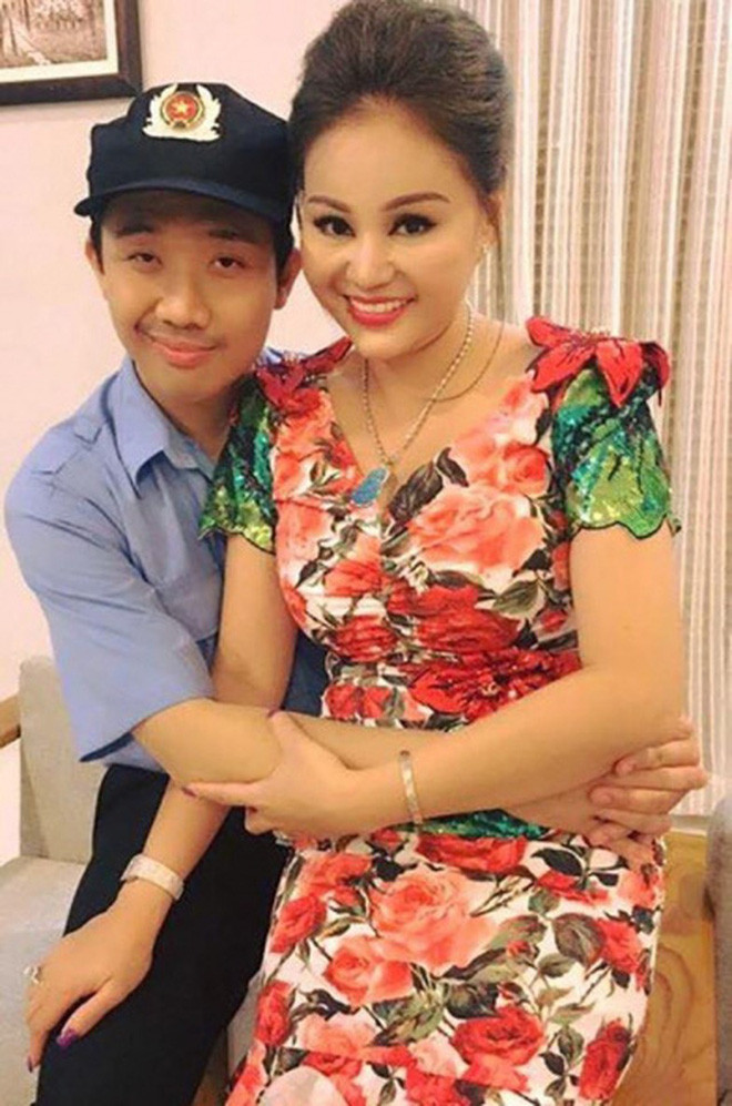 Sao nu khien Tran Thanh me hon vo, Hari Won phai 