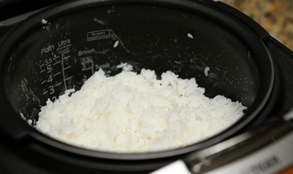 Chia se kinh nghiem chon noi com dien-Hinh-2