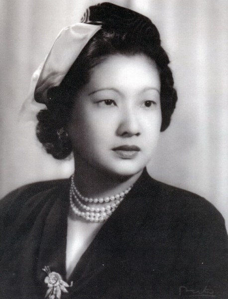 Hoang hau Nam Phuong da qua doi nhu the nao-Hinh-3