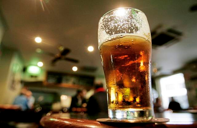 Boa 70 trieu khi uong mot coc bia