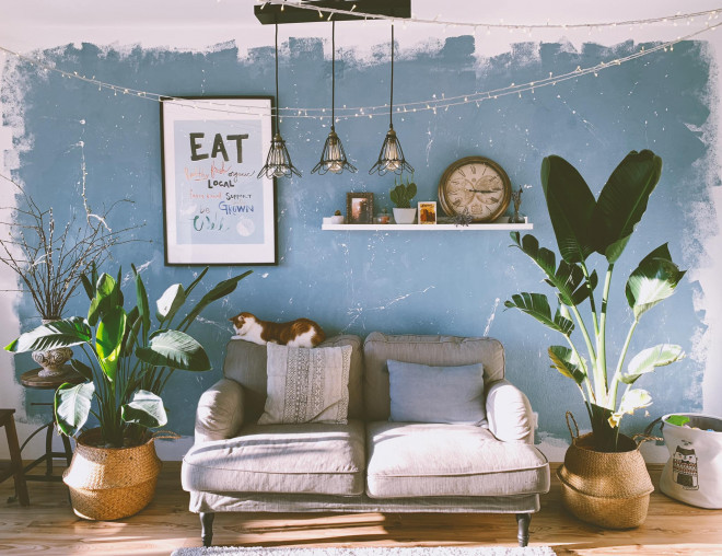 Ngo ngang voi ngoi nha cuc dep do me Viet tai Duc son sua-Hinh-2