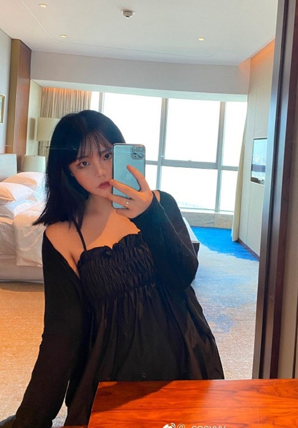 Anh da qua chinh sua cua 2 co gai khac xa nhan sac that-Hinh-4