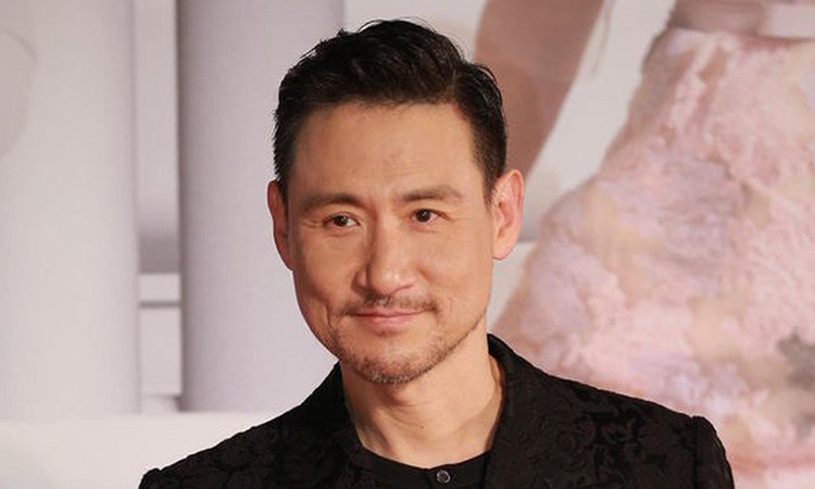 Sao Hoa ngu uong ruou nhu nuoc la-Hinh-2