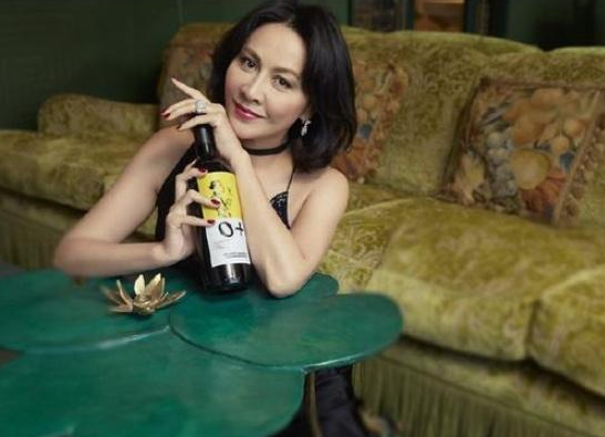 Sao Hoa ngu uong ruou nhu nuoc la-Hinh-6