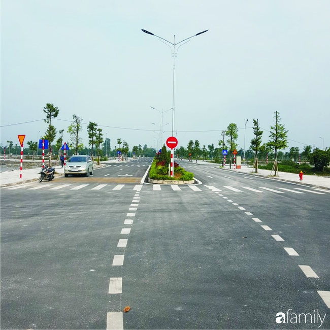 Co 200 trieu mua 50m² dat lien ke o que, 3 nam sau mua nha thanh pho