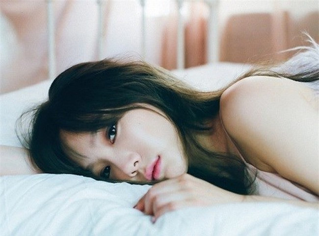 Noi doi de o lai cham me nguoi yeu cu toi bi chong hat khoi giuong