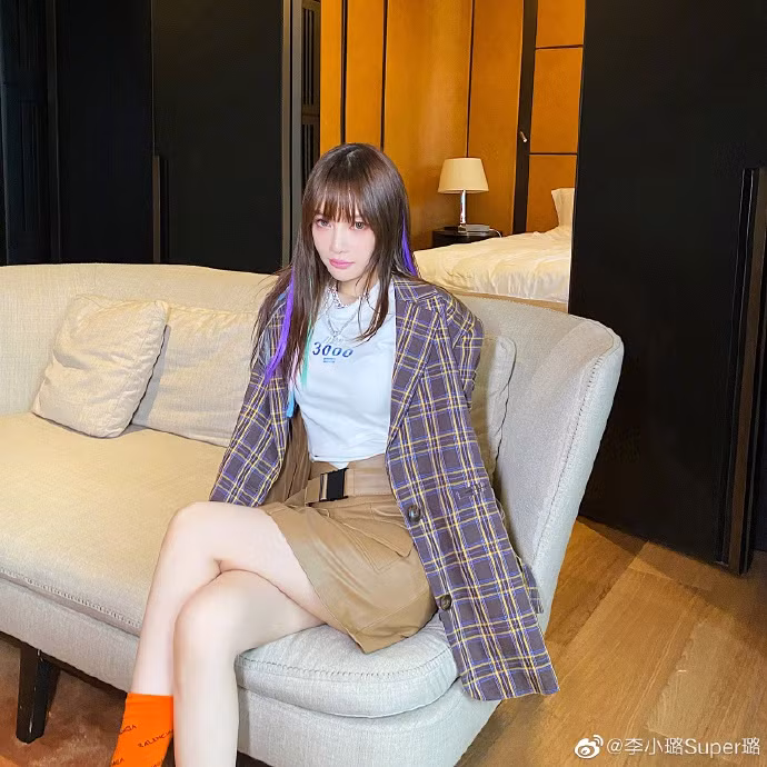 Ly Tieu Lo co the bi cam livestream ban hang?-Hinh-5