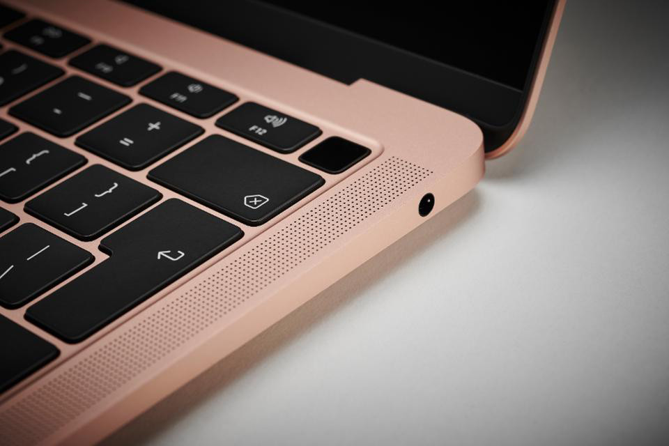 MacBook Pro dang bi loi an dung luong bo nho