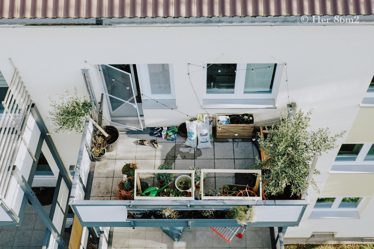 Chi voi 8m2 nhung van co ca the gioi xanh muot mat