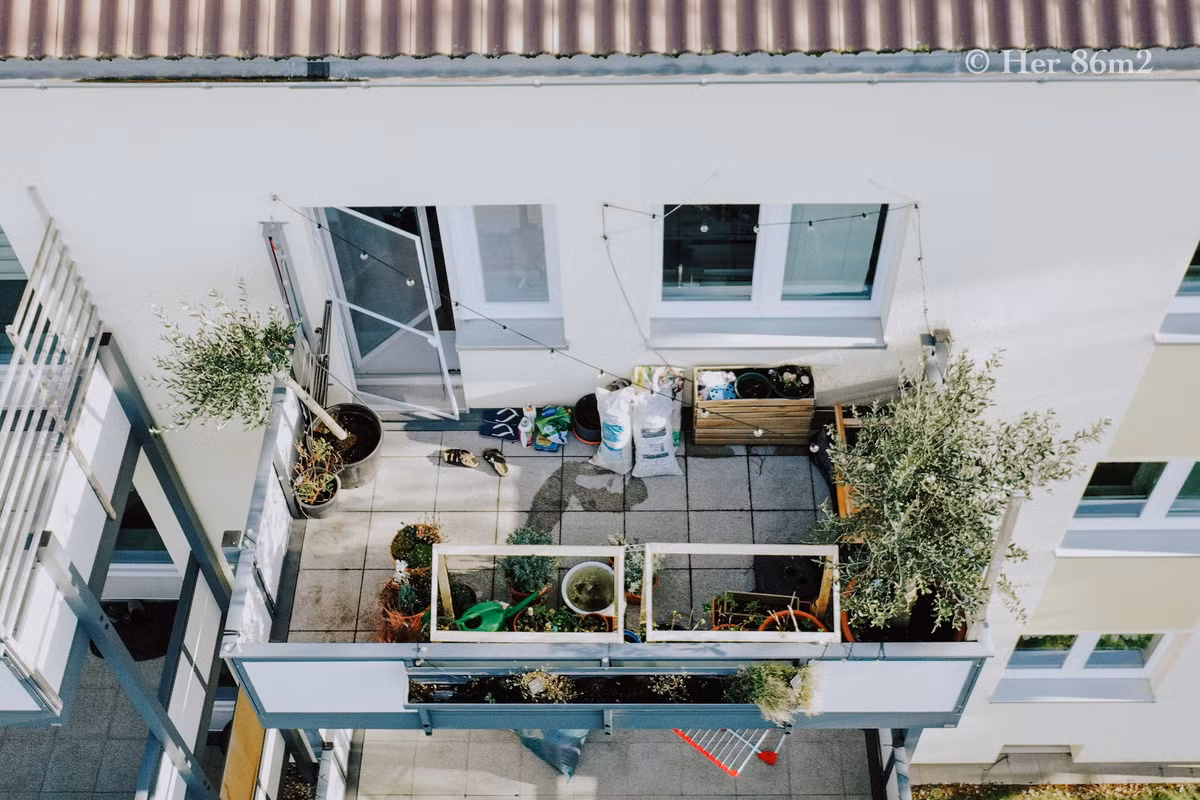 Chi voi 8m2 nhung van co ca the gioi xanh muot mat