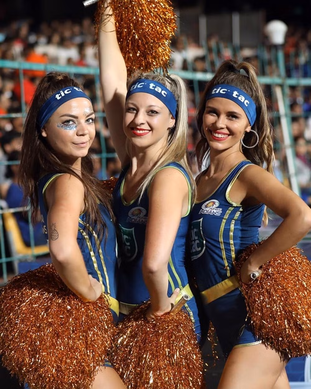 Thu nhap khung cua cac nu hoat nao vien My