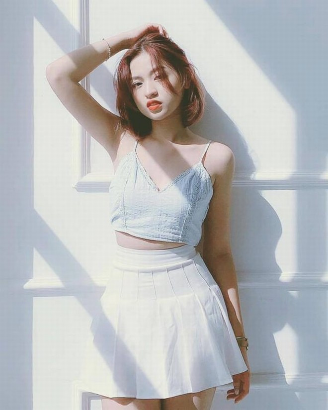 Lo anh mat kem xinh cua hot girl Trung ran can mo-Hinh-8