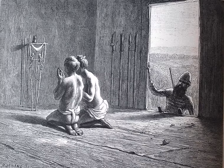 Những người Khơ Mú đang cầu nguyện.