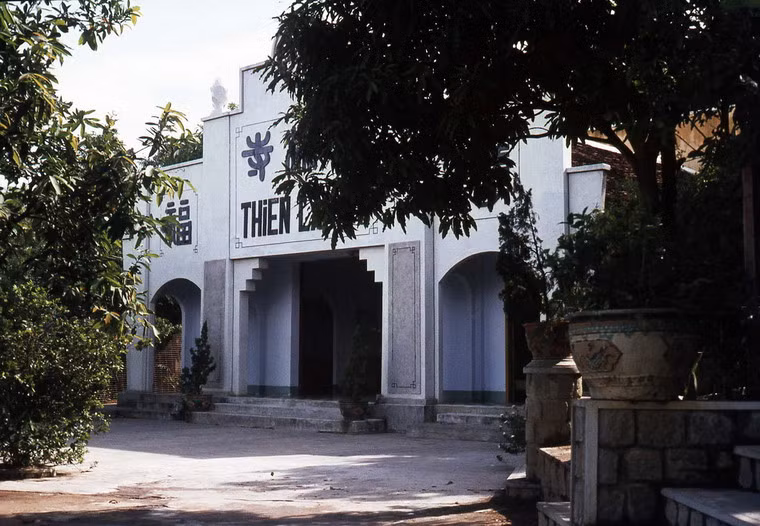 Mặt tiền chùa Thiền Lâm.