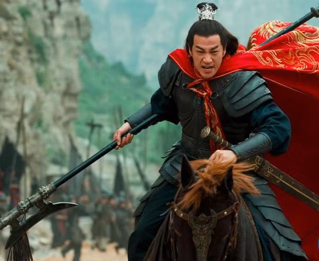  Chia thành ba phần chính. Bộ sử được chia thành ba phần: Ngụy thư (30 quyển) - ghi chép về Tào Ngụy; Thục thư (15 quyển) - ghi chép về Thục Hán; Ngô thư (20 quyển) - ghi chép về Đông Ngô. Ảnh: Pinterest.