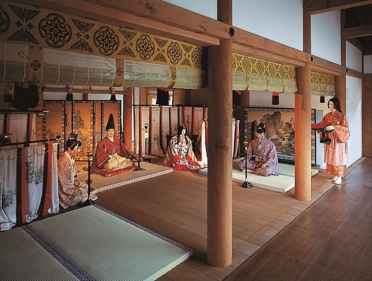  7. Hệ thống chính trị học theo mô hình Trung Hoa. Dưới ảnh hưởng của Trung Quốc, Yamato dần thiết lập hệ thống quan lại, luật lệ và thuế khóa, tiền đề cho việc hình thành chính phủ trung ương Nhật Bản sau này. Ảnh: Pinterest.