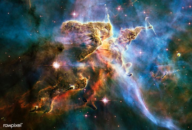  2. Có nhiều loại tinh vân khác nhau. Tinh vân phát xạ (Emission nebula) phát sáng nhờ bức xạ từ các sao trẻ nóng. Tinh vân phản xạ (Reflection nebula) phản chiếu ánh sáng từ các ngôi sao gần đó. Tinh vân tối (Dark nebula) chặn ánh sáng từ các vật thể phía sau. Tinh vân hành tinh (Planetary nebula) là phần còn lại của các ngôi sao đã chết. Ảnh: Pinterest.