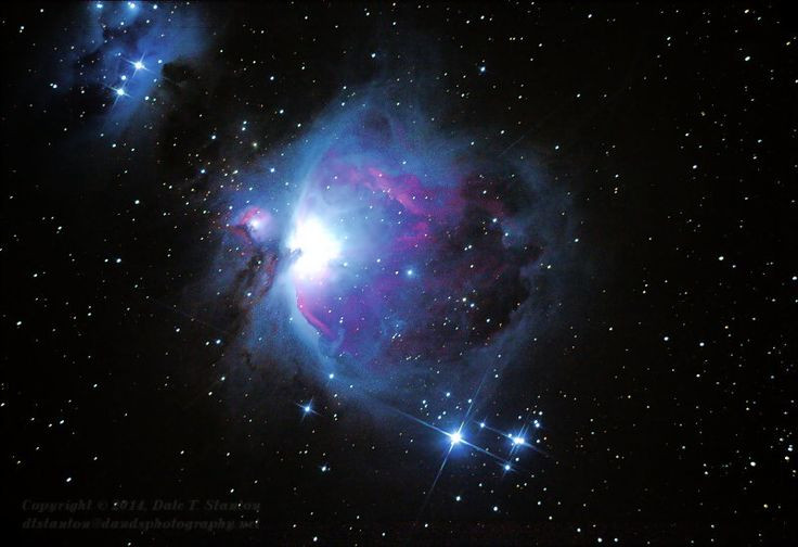  8. Tinh vân Orion là một trong những tinh vân sáng nhất. Tinh vân Orion (M42) là một trong những tinh vân sáng nhất trên bầu trời và có thể nhìn thấy bằng mắt thường từ Trái Đất. Nó cách chúng ta 1.344 năm ánh sáng và là một trong những nơi tạo sao gần nhất. Ảnh: Pinterest.