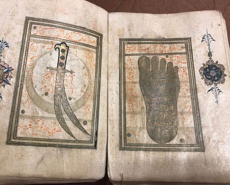  8. Vẫn còn nhiều bí ẩn chưa được giải đáp. Dù đã có nhiều nghiên cứu về Codex Gigas, nhưng những bí ẩn xung quanh tác giả, mục đích thực sự của cuốn sách và sự mất tích của một số trang vẫn chưa có lời giải đáp rõ ràng. Ảnh: Pinterest.