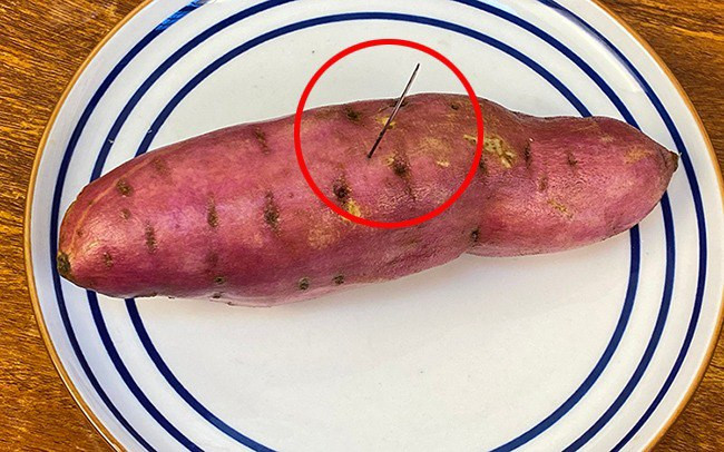 Hap khoai dung cho ngay vao noi, them 2 buoc nua khoai moi ngot-Hinh-2