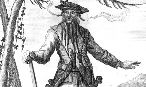 Blackbeard được cho là chào đời ở Bristol năm 1680. Y và đội cướp biển của mình đã trở thành một trong những đội cướp biển khét tiếng nhất trong lịch sử thế giới.