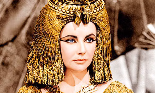 Hầu hết pharaoh Ai Cập là nam giới. Tuy nhiên, lịch sử Ai Cập cổ đại từng ghi nhận một số nữ pharaoh nổi danh thiên hạ như Nefertiti, Cleopatra...